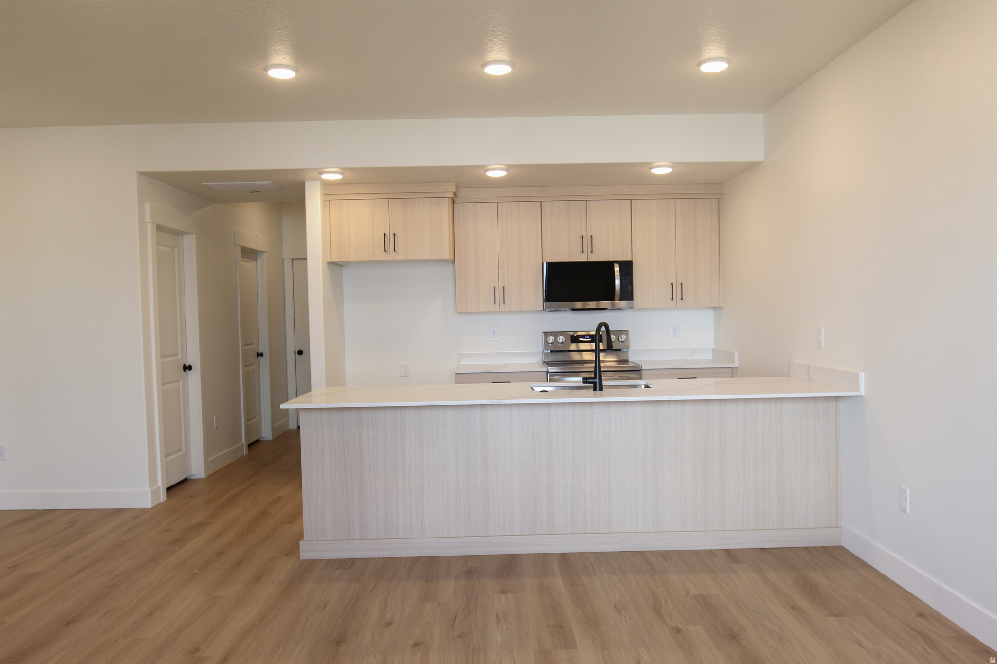 GOLDEN FOREST - Residential