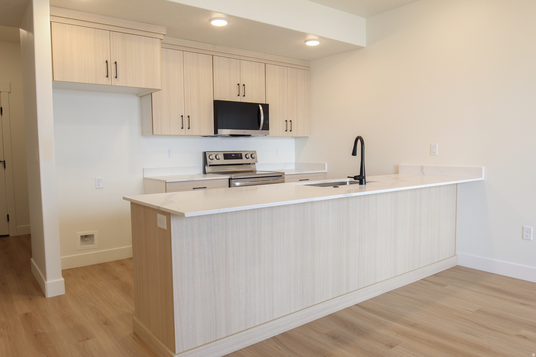 GOLDEN FOREST - Residential