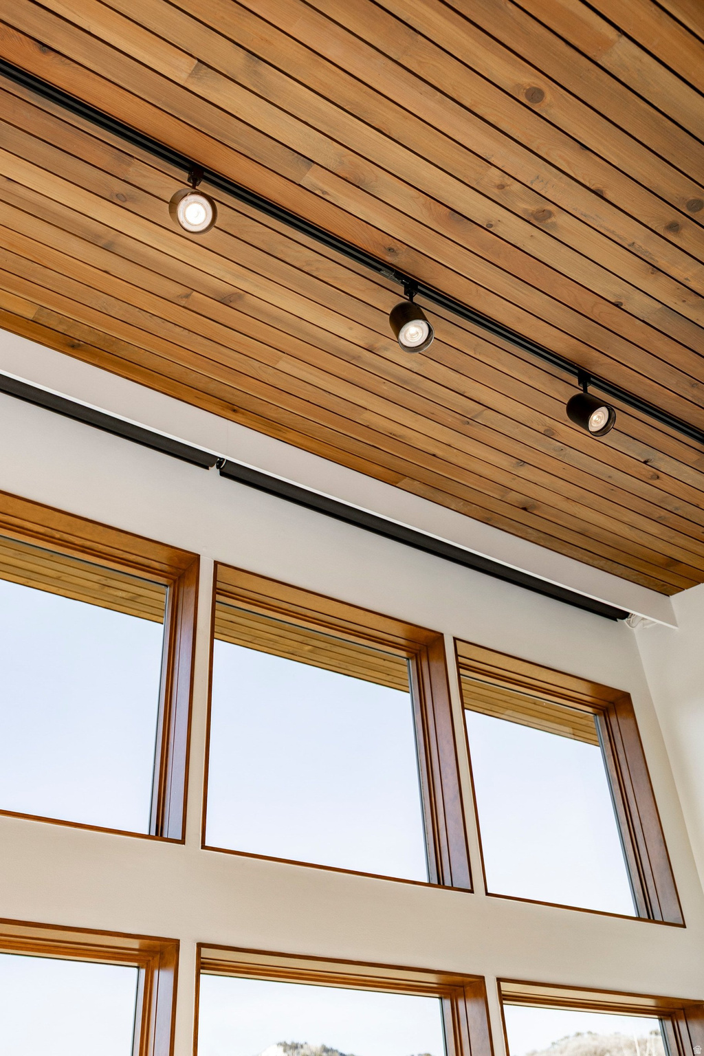 PINEBROOK - Residential