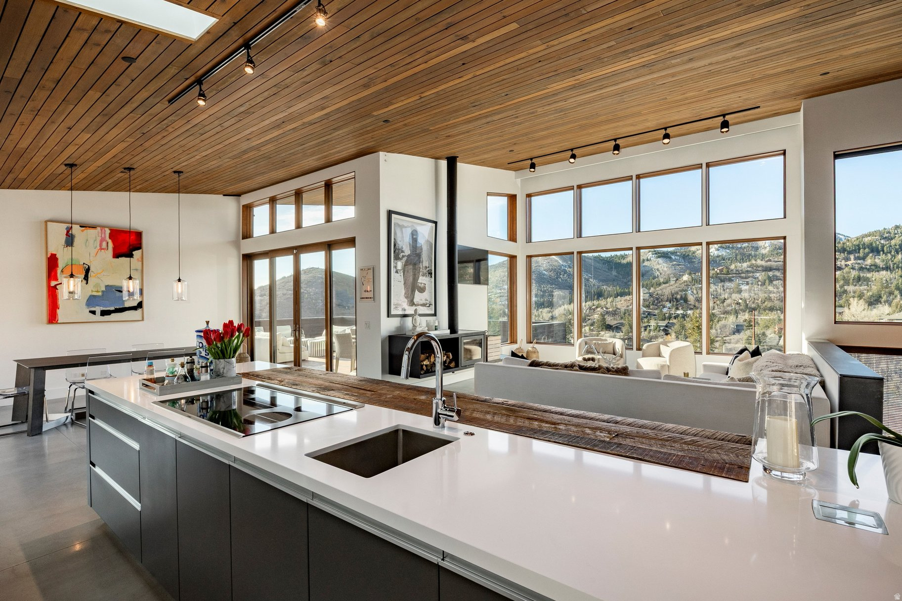 PINEBROOK - Residential