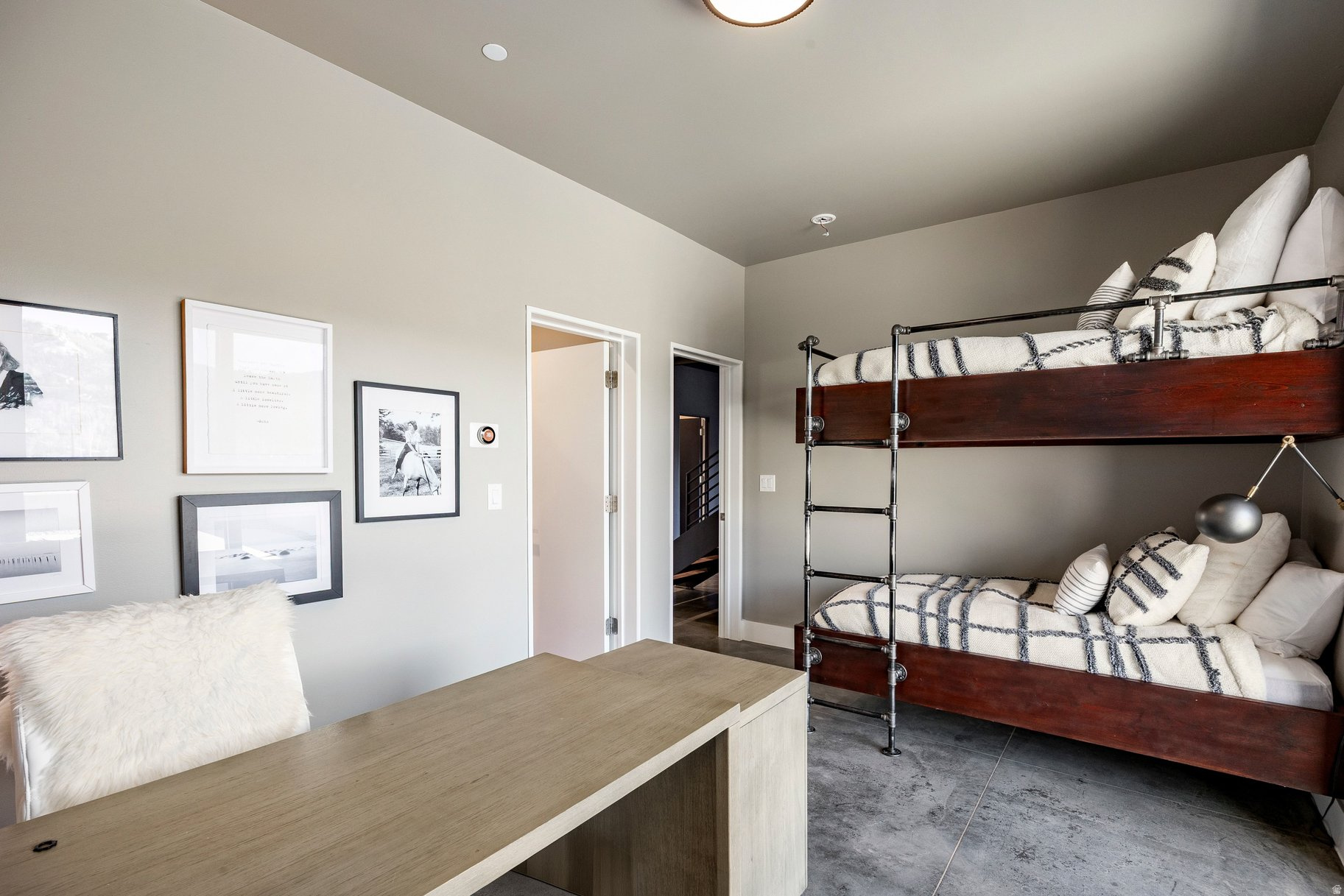 PINEBROOK - Residential