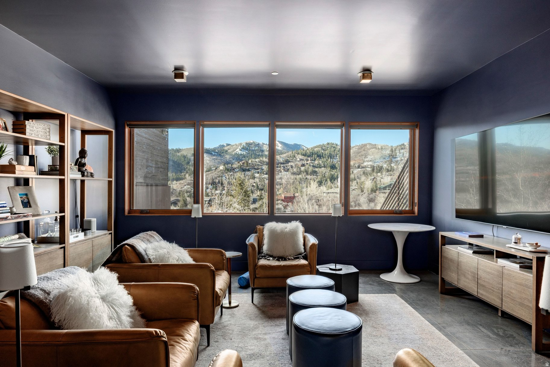 PINEBROOK - Residential