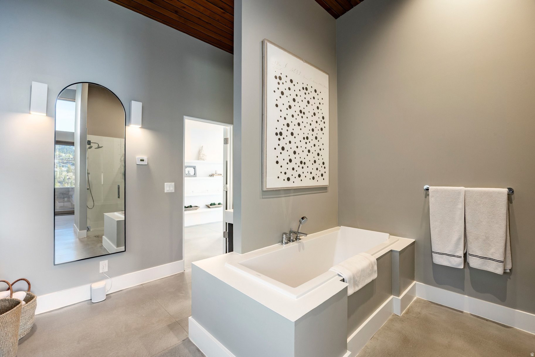 PINEBROOK - Residential