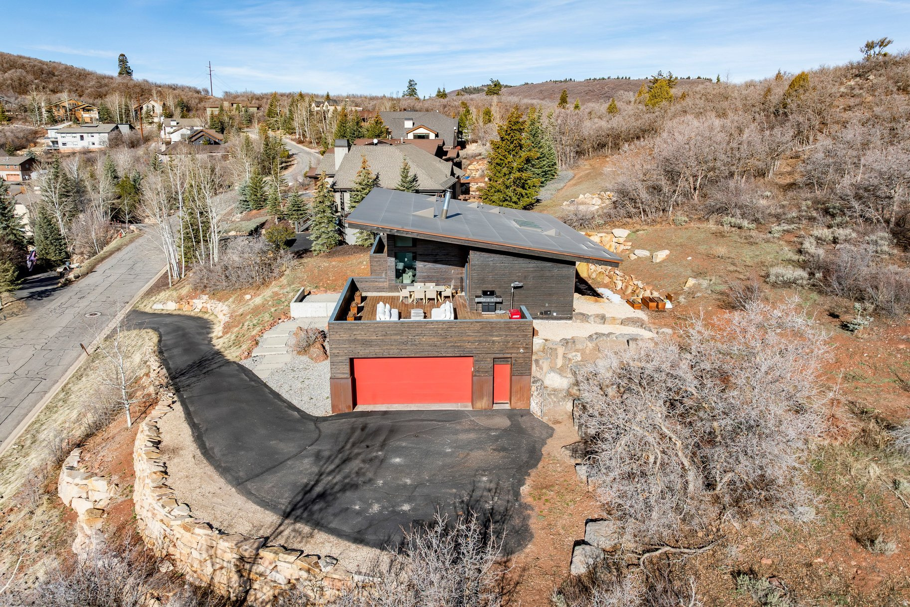 PINEBROOK - Residential