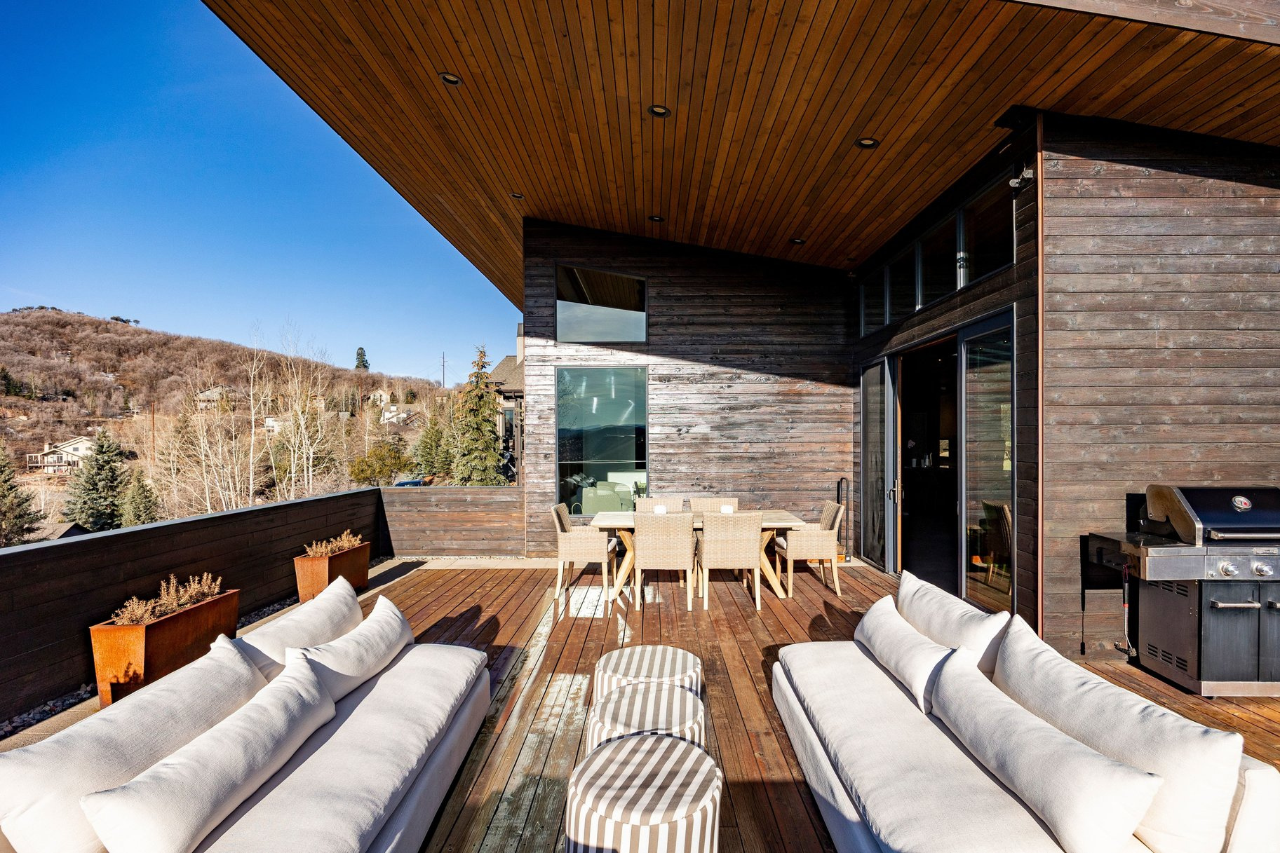 PINEBROOK - Residential