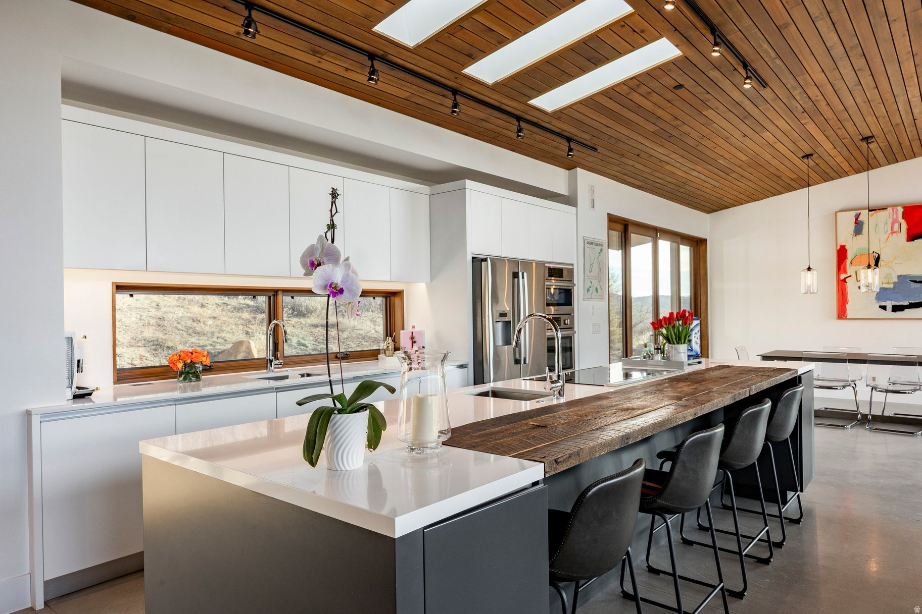 PINEBROOK - Residential