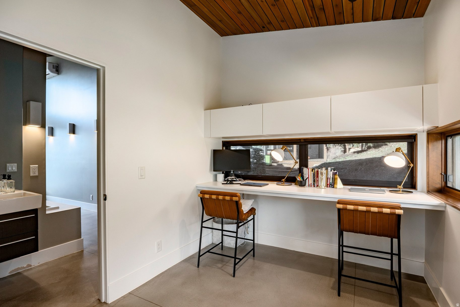 PINEBROOK - Residential