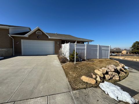 5575 S 1060 E, South Ogden, UT 84405 - MLS#: 2067391