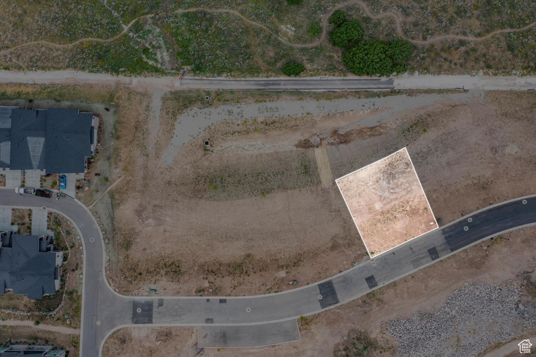 LAKEVIEW ESTATES - Residential