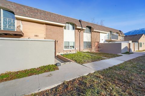 Tiny photo for 1489 W ARTHUR DR, Provo, UT 84601 (MLS # 2134706)