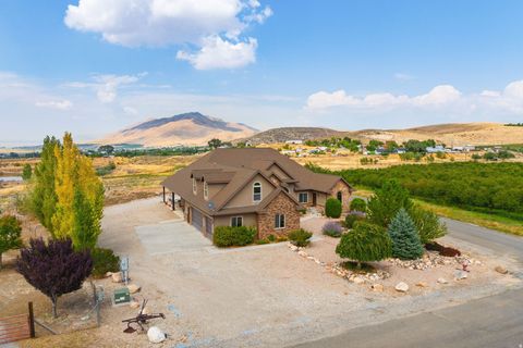 Tiny photo for 975 E 715 S, Genola, UT 84655 (MLS # 2147649)