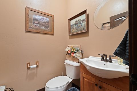 Tiny photo for 975 E 715 S, Genola, UT 84655 (MLS # 2147649)