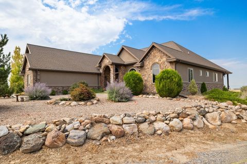 Tiny photo for 975 E 715 S, Genola, UT 84655 (MLS # 2147649)
