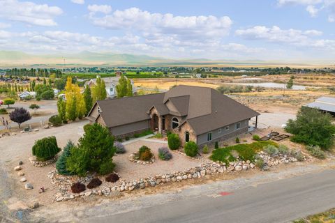 Tiny photo for 975 E 715 S, Genola, UT 84655 (MLS # 2147649)