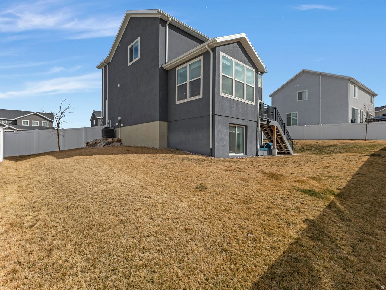 WOOD HOLLOW ESTATES - Residential