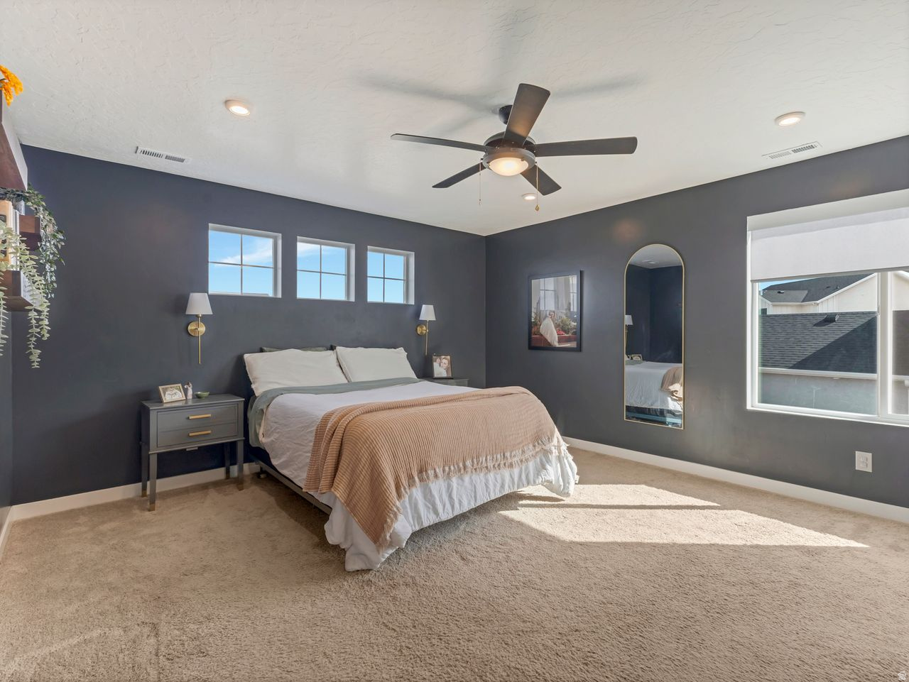 WOOD HOLLOW ESTATES - Residential