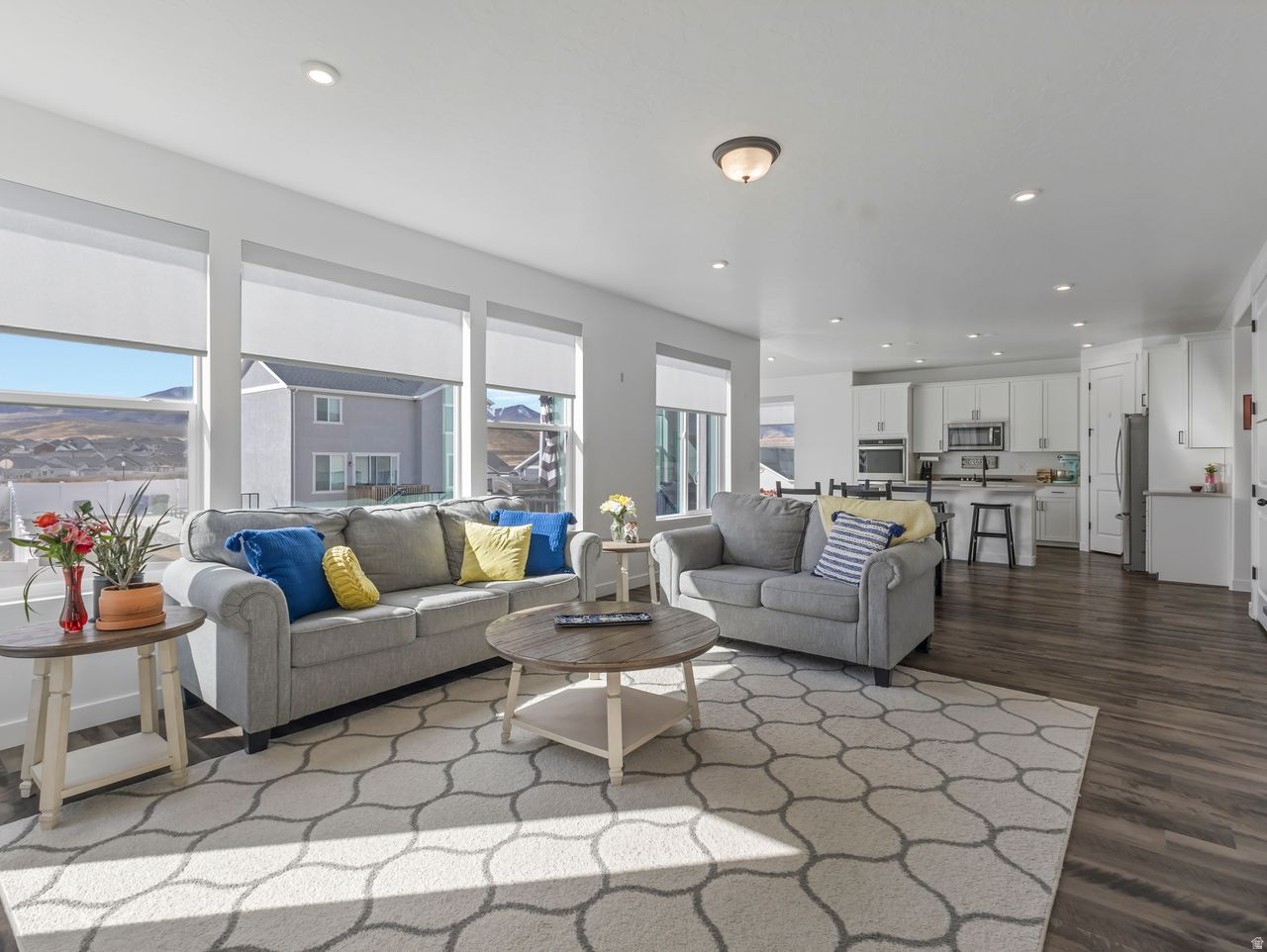 WOOD HOLLOW ESTATES - Residential