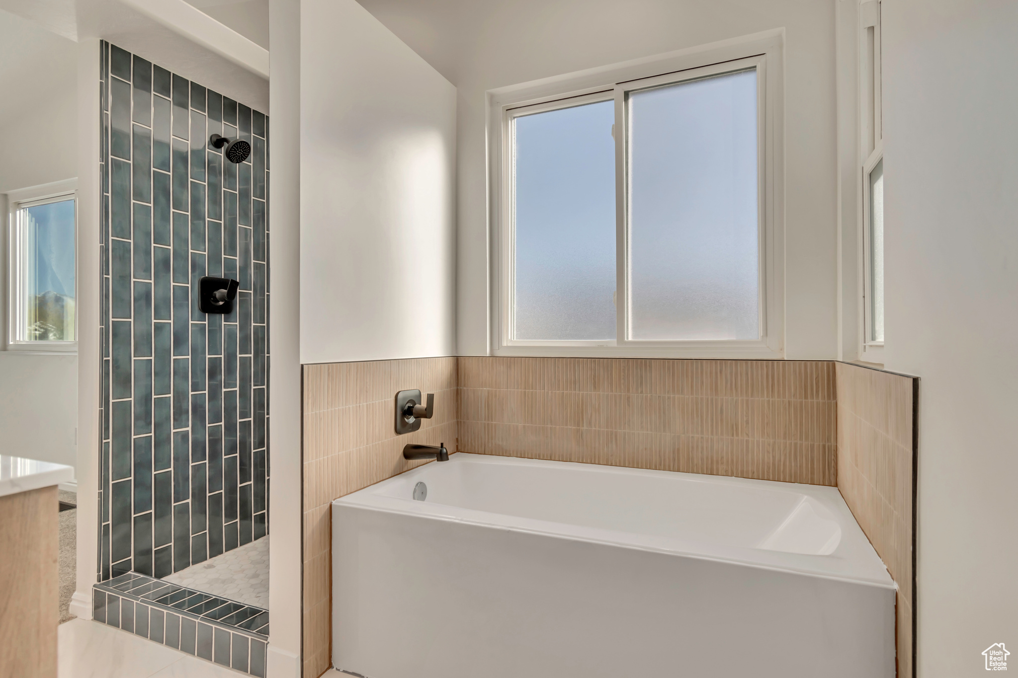 MEADOWS - Residential