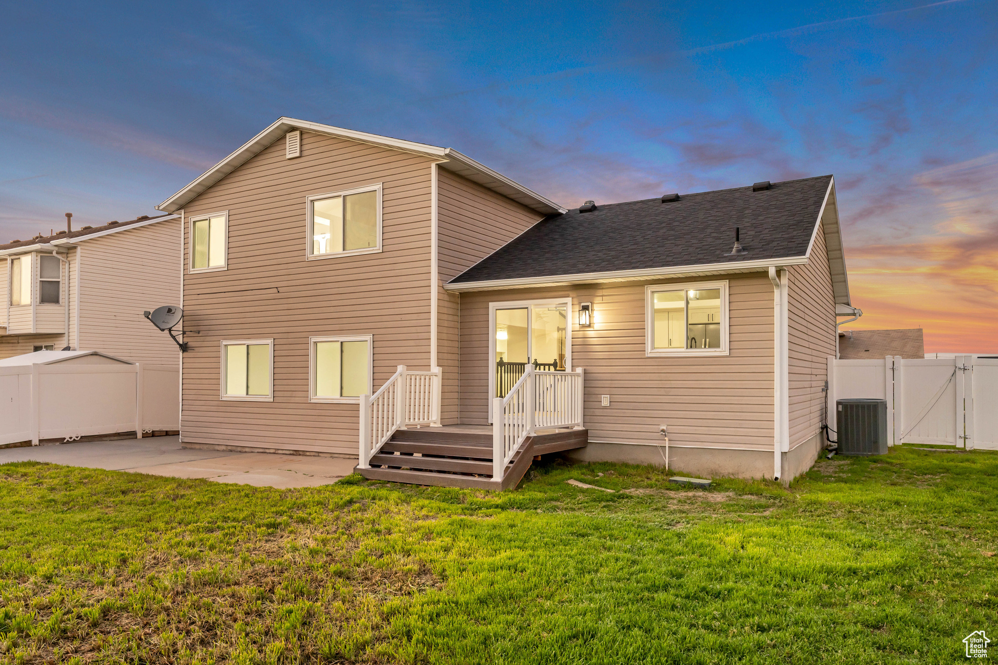 MEADOWS - Residential