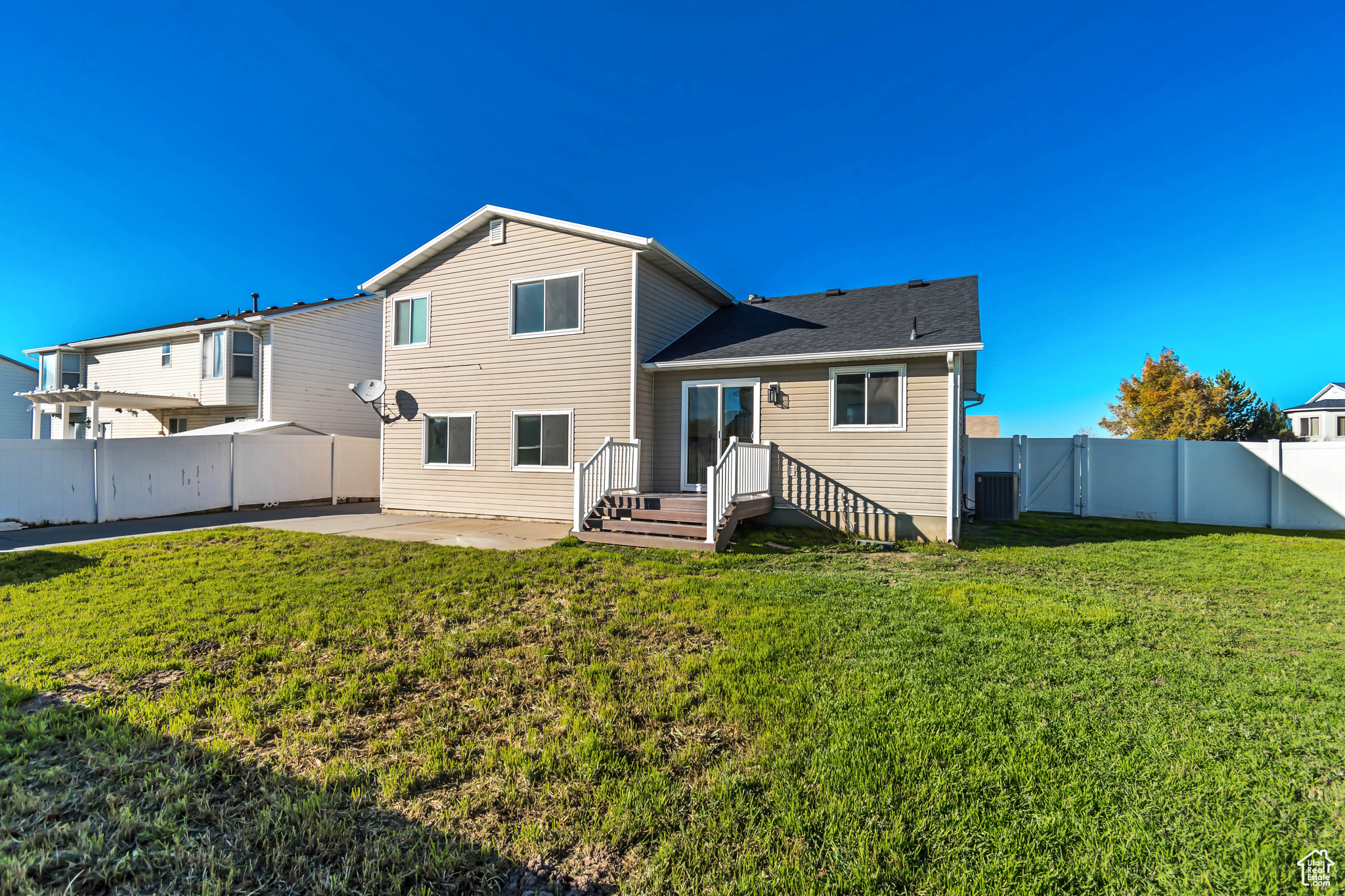 MEADOWS - Residential