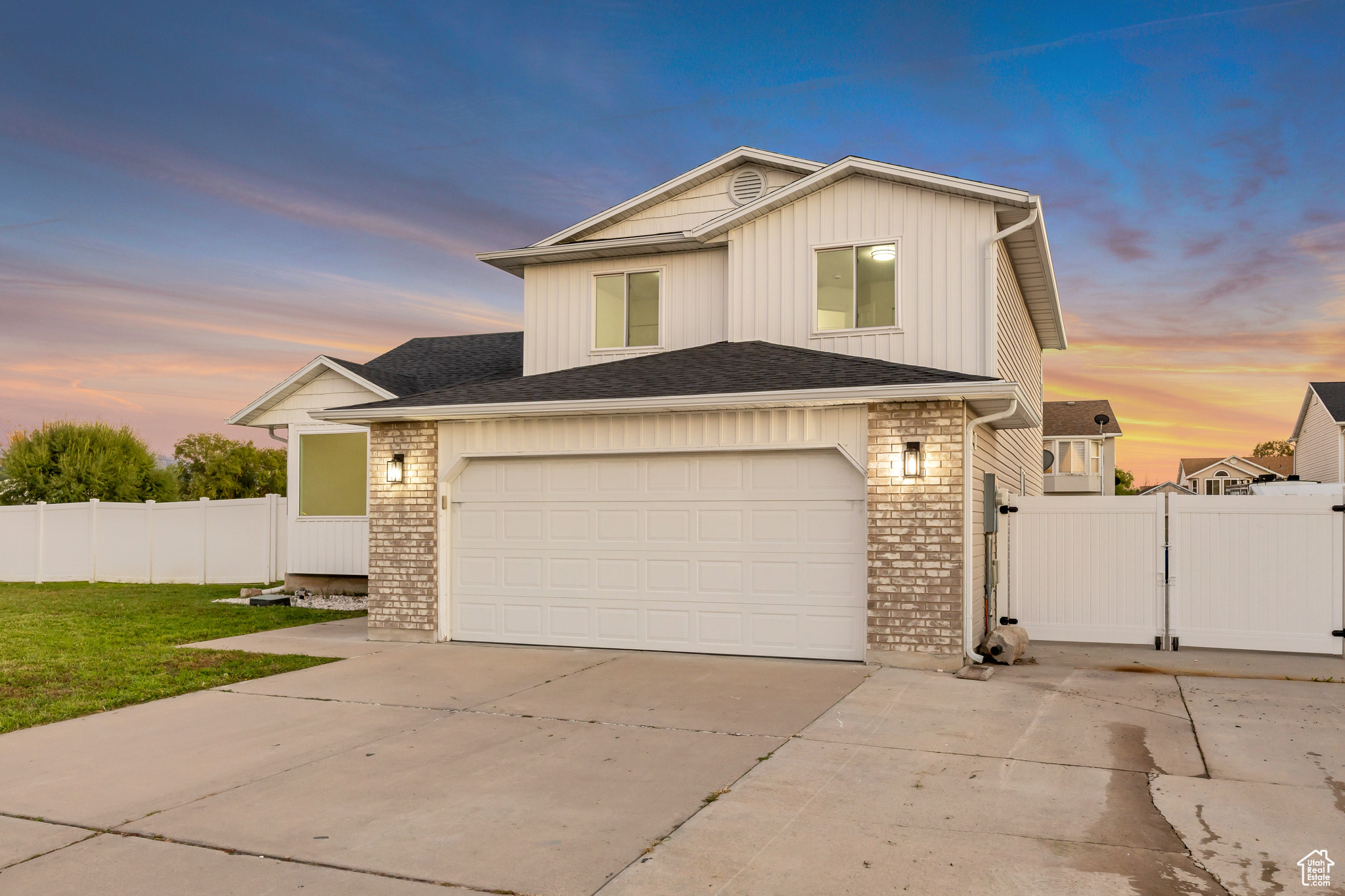 MEADOWS - Residential