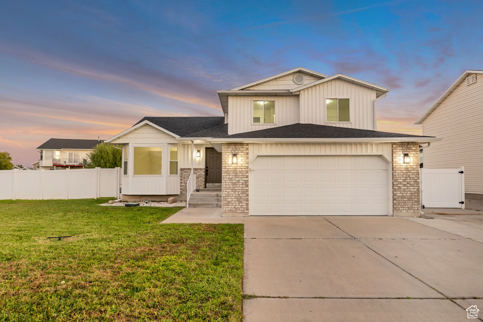 MEADOWS - Residential