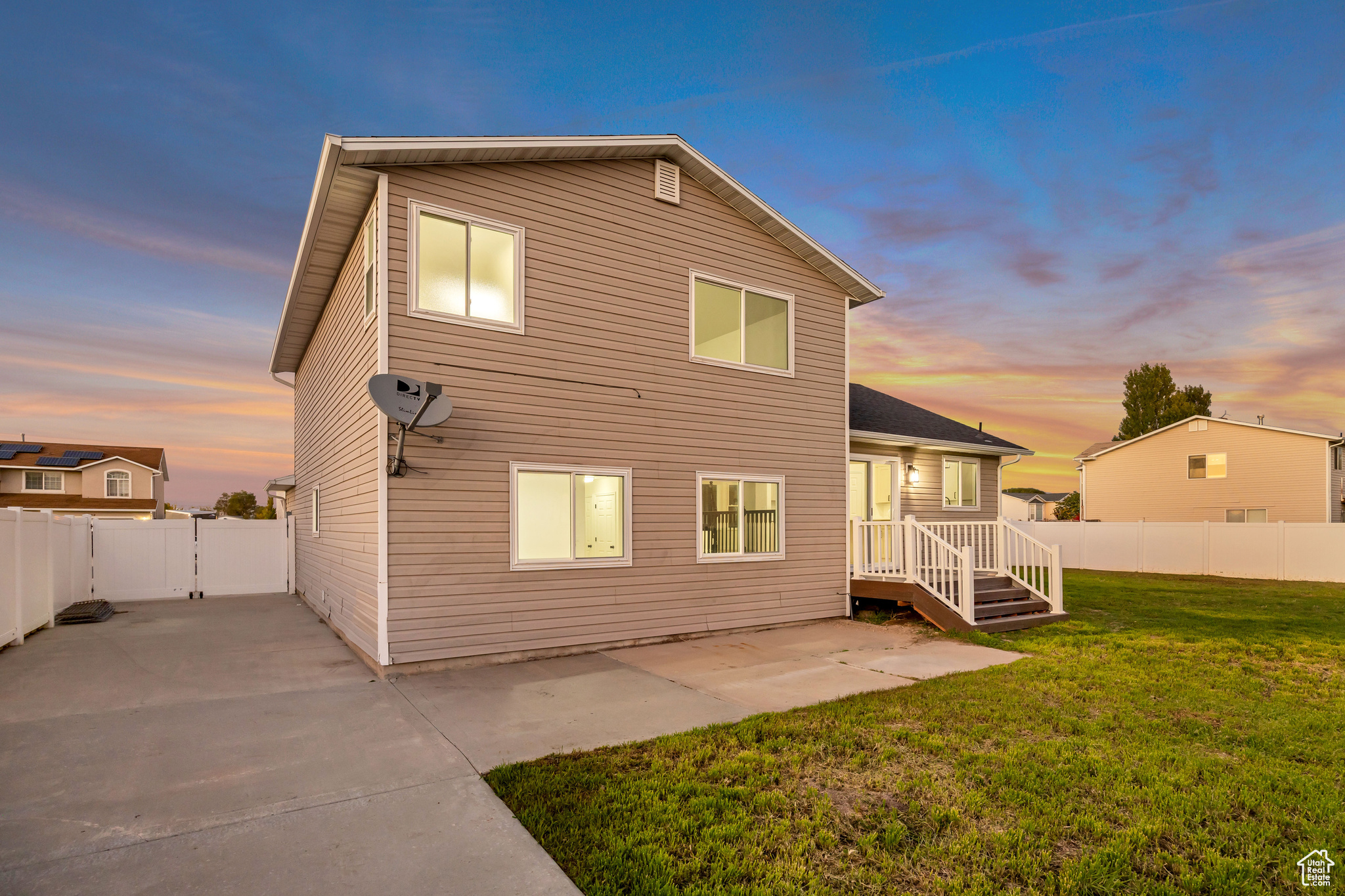 MEADOWS - Residential