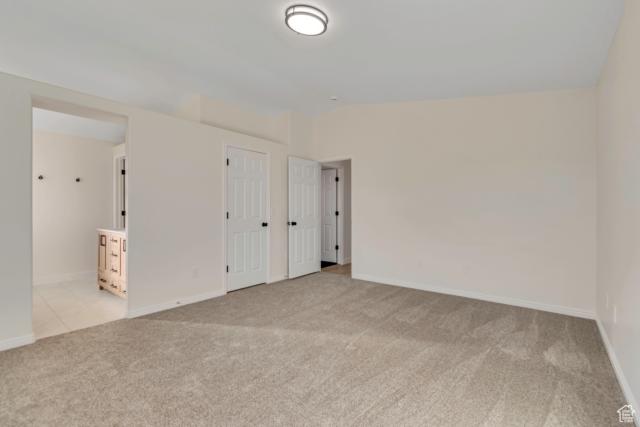 MEADOWS - Residential