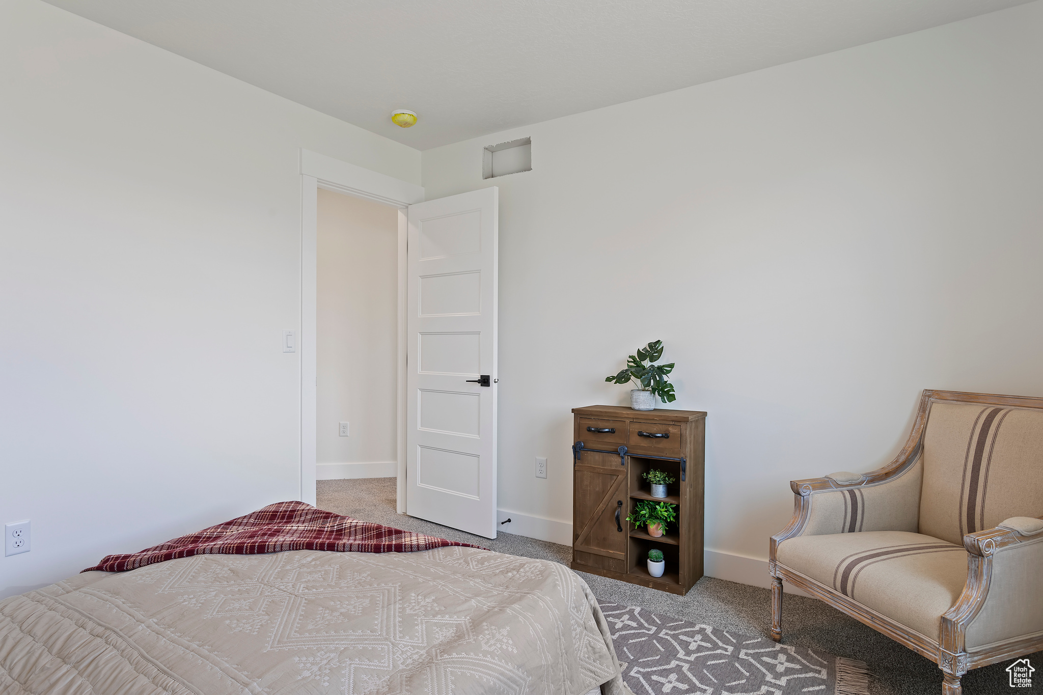 WEST RIDGE ESTATES - Residential