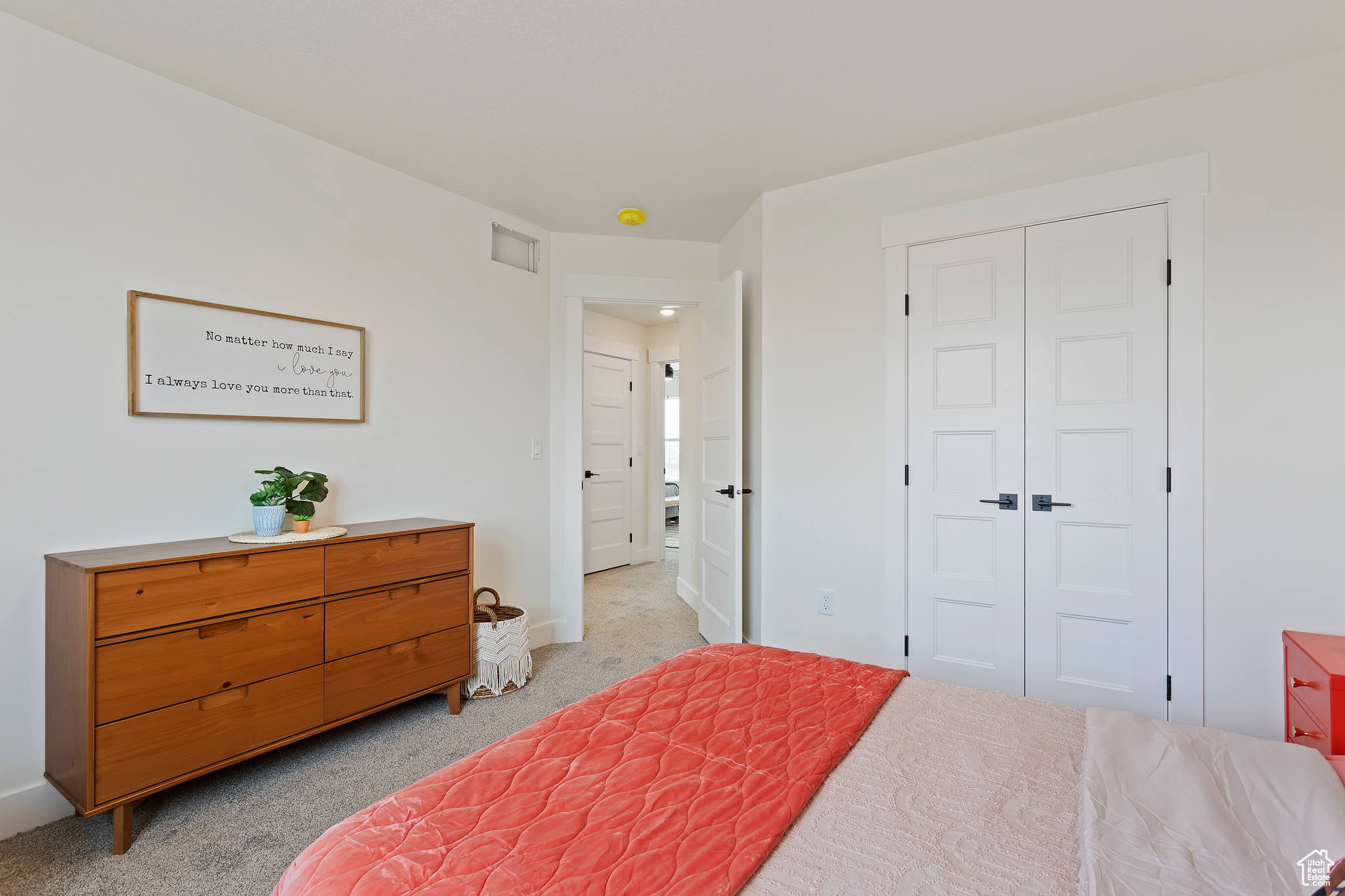 WEST RIDGE ESTATES - Residential