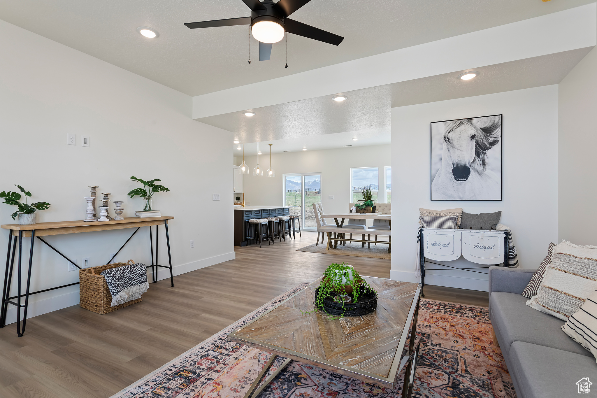 WEST RIDGE ESTATES - Residential