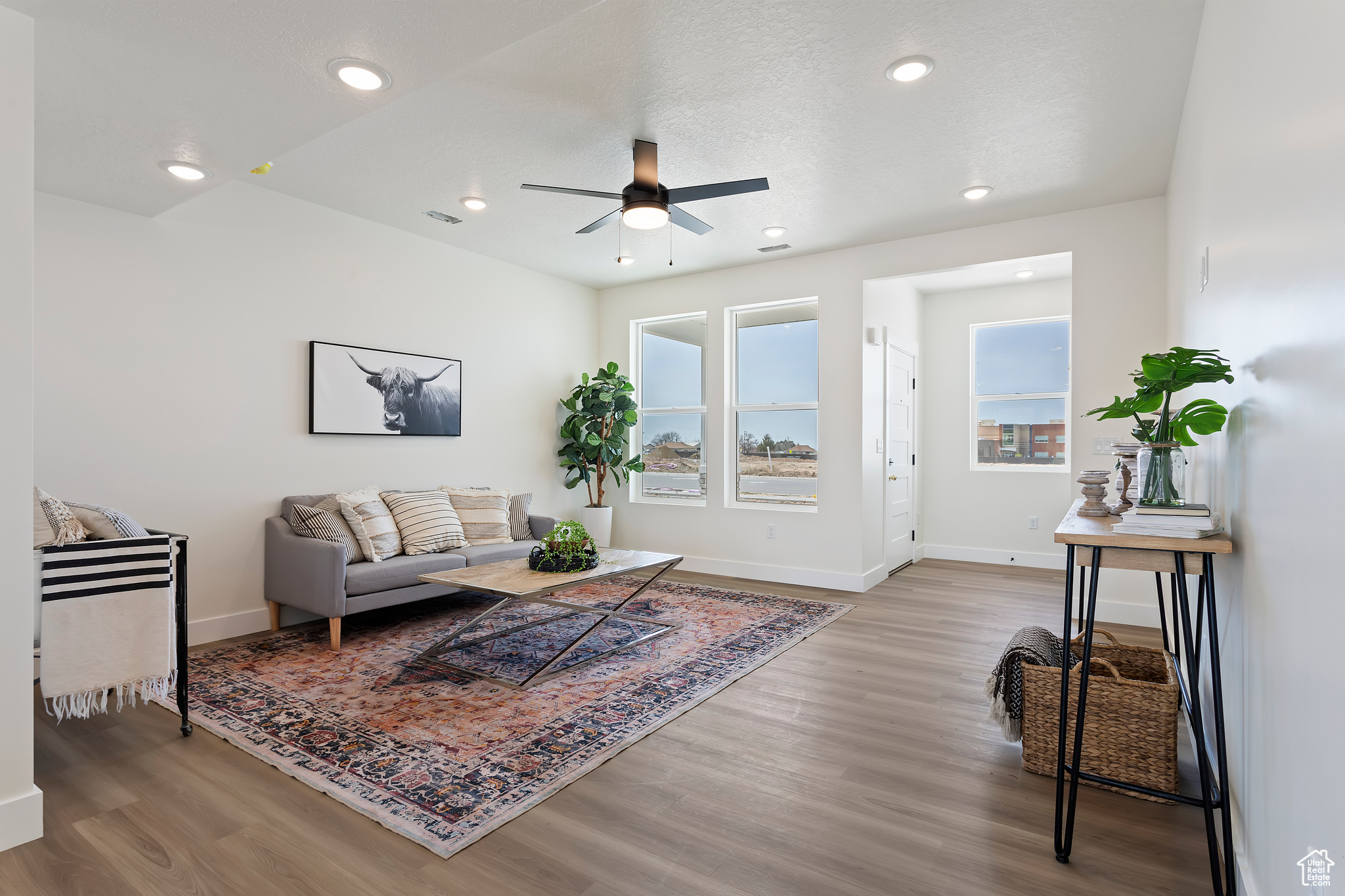 WEST RIDGE ESTATES - Residential