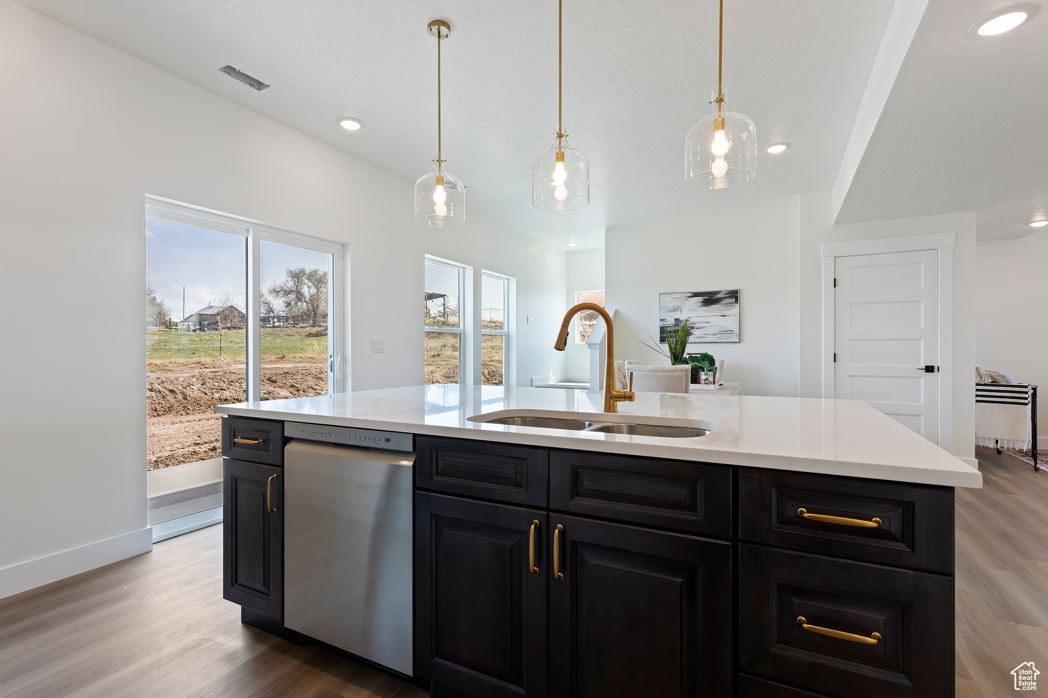 WEST RIDGE ESTATES - Residential