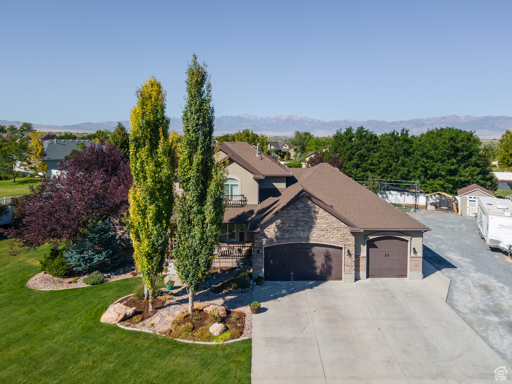 PONDEROSA ESTATES - Residential