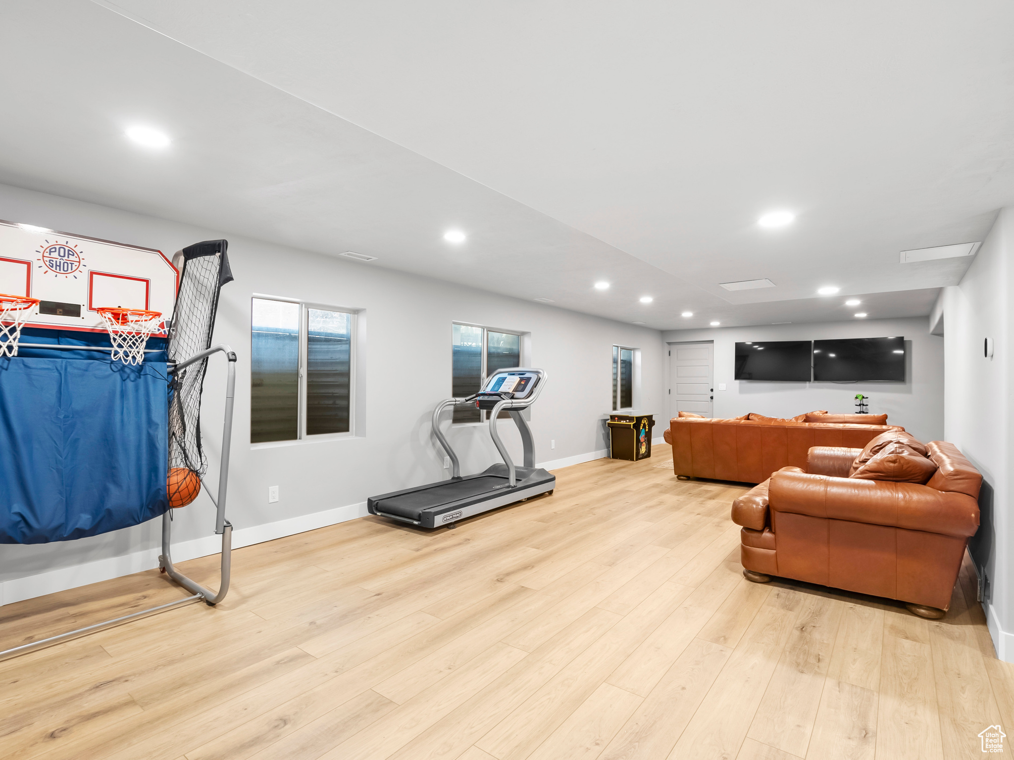 PONDEROSA ESTATES - Residential