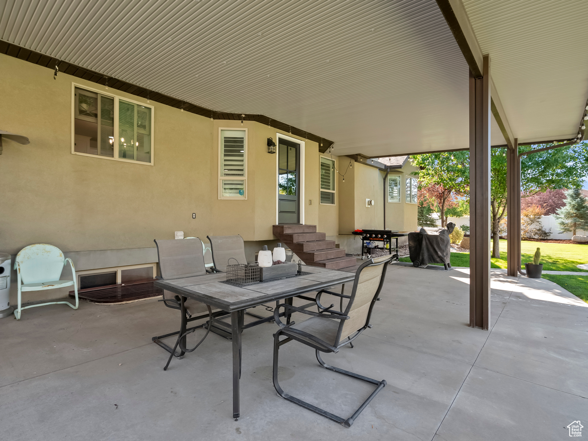 PONDEROSA ESTATES - Residential