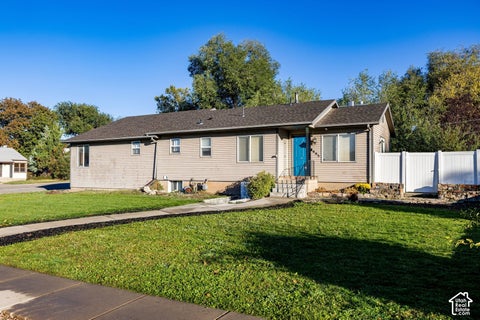 Photo of 605 E ADAMS ST, Layton, UT 84041 (MLS # 2191550)