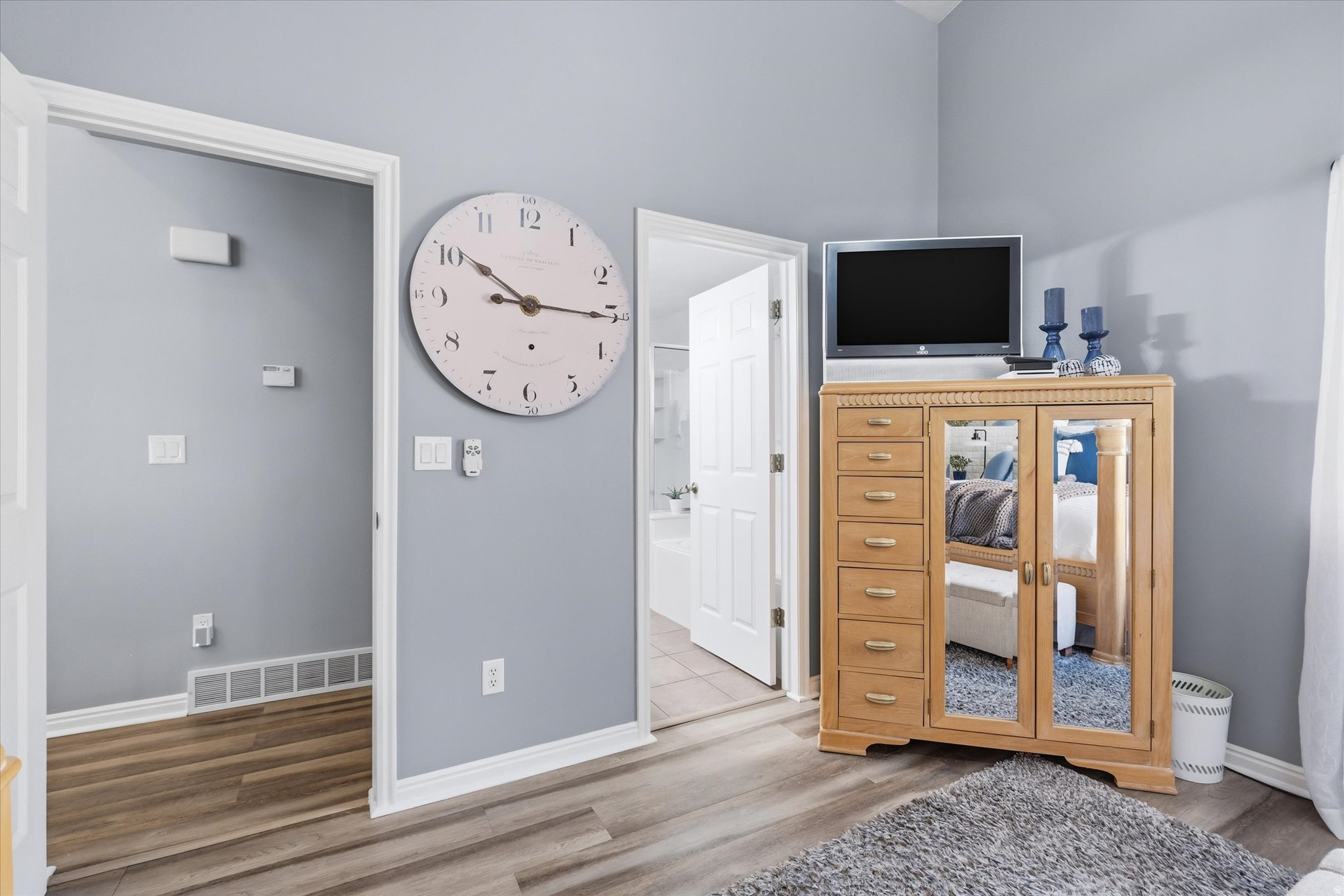 ORHARD HEIGHTS EAST - Residential