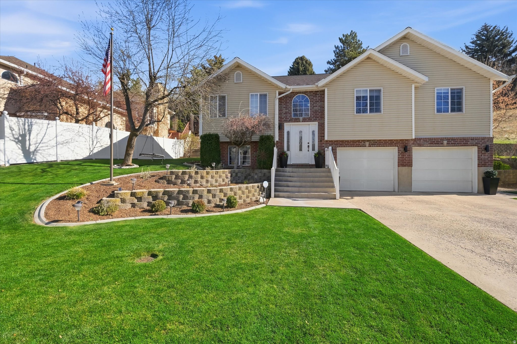 ORHARD HEIGHTS EAST - Residential