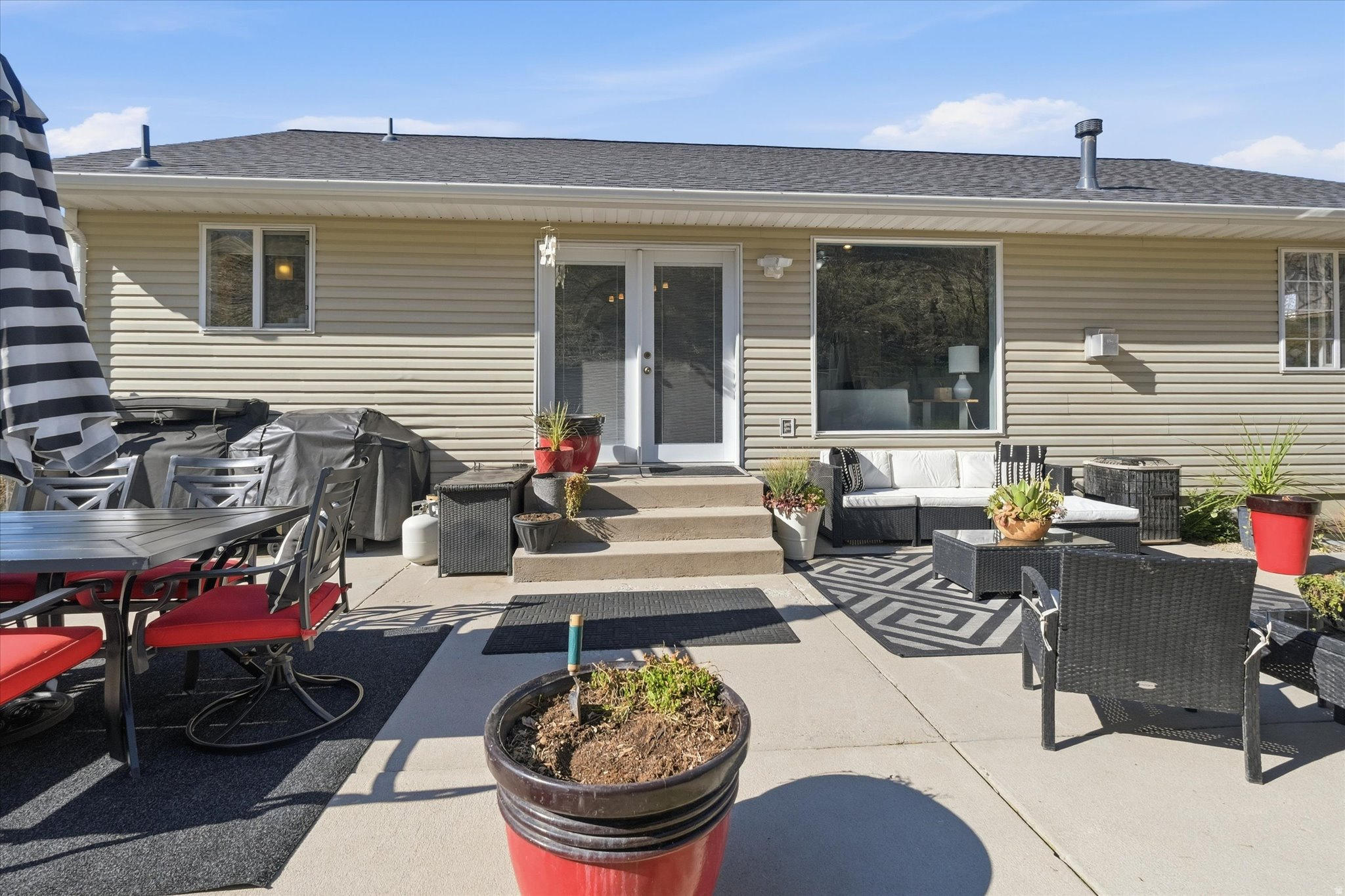 ORHARD HEIGHTS EAST - Residential