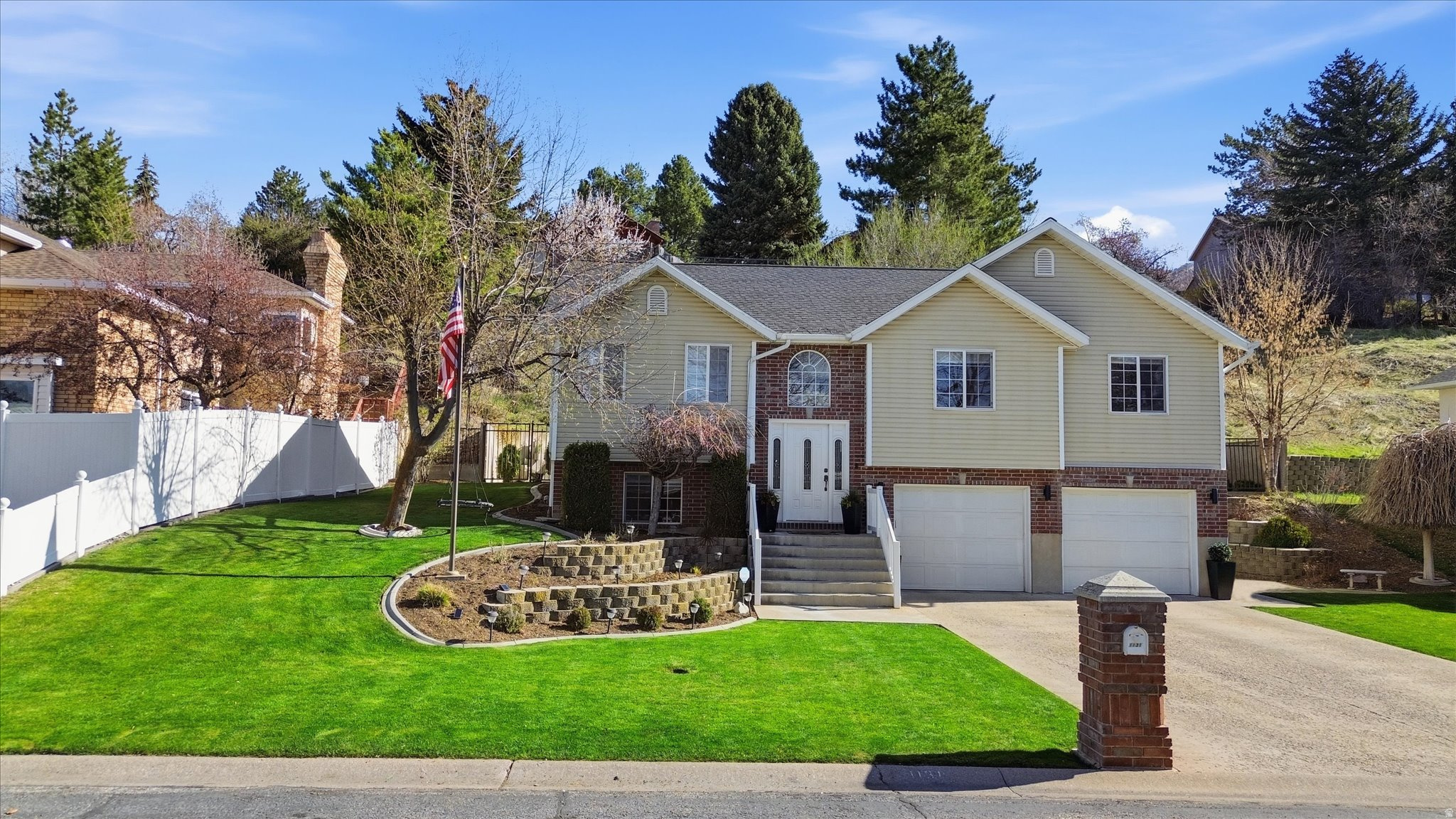 ORHARD HEIGHTS EAST - Residential