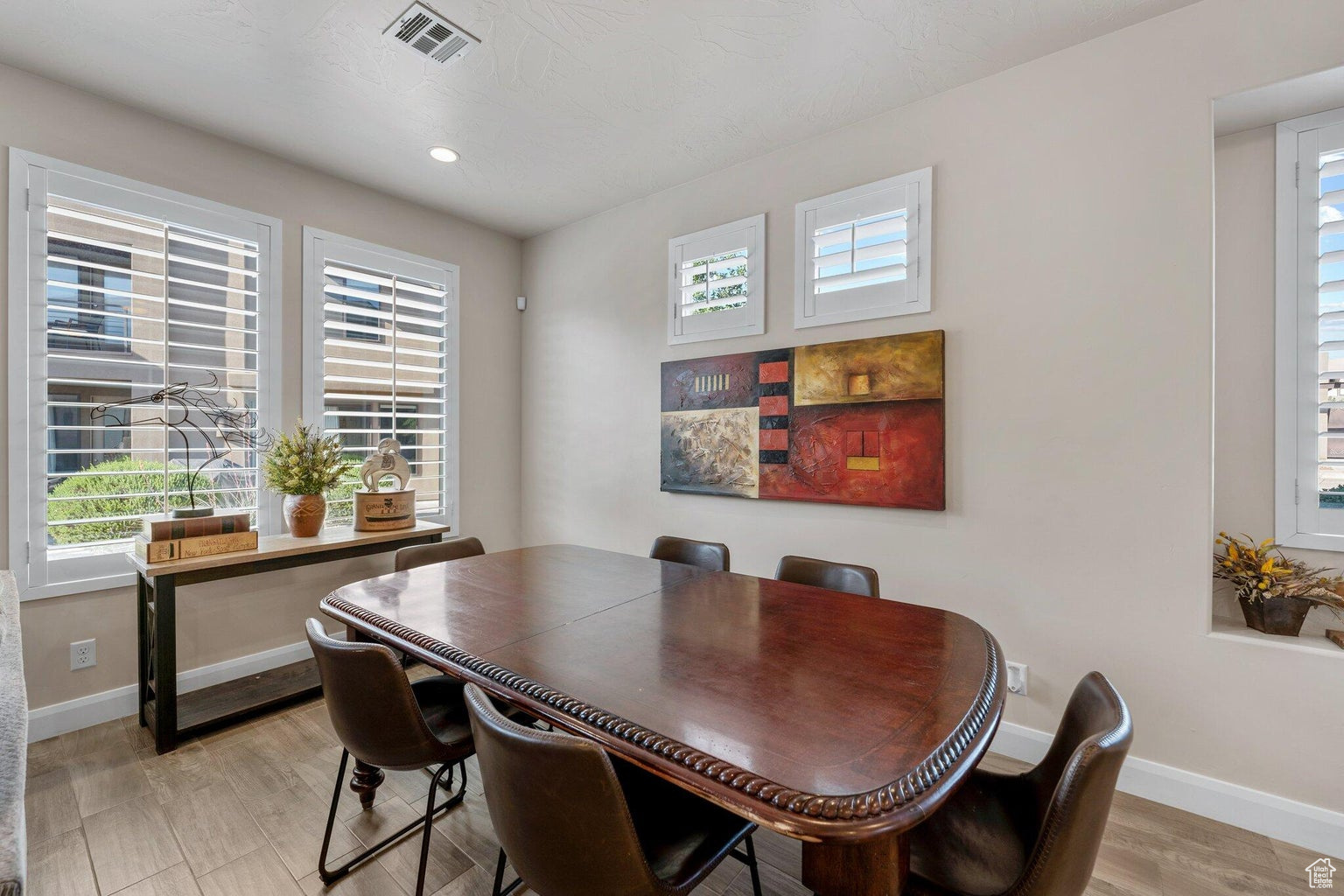 ESCAPES AT THE LEDGES PH 1 - Residential