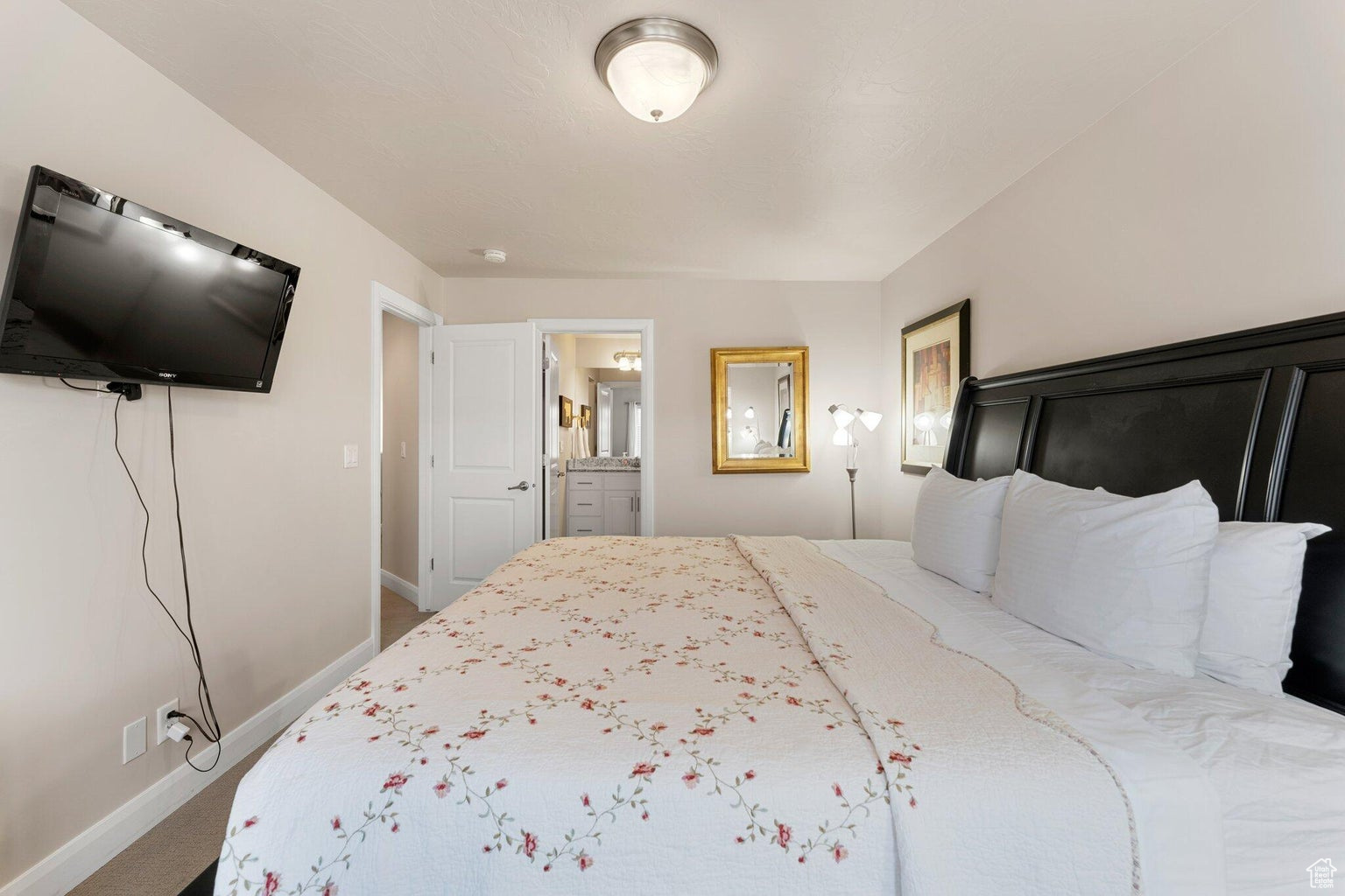 ESCAPES AT THE LEDGES PH 1 - Residential
