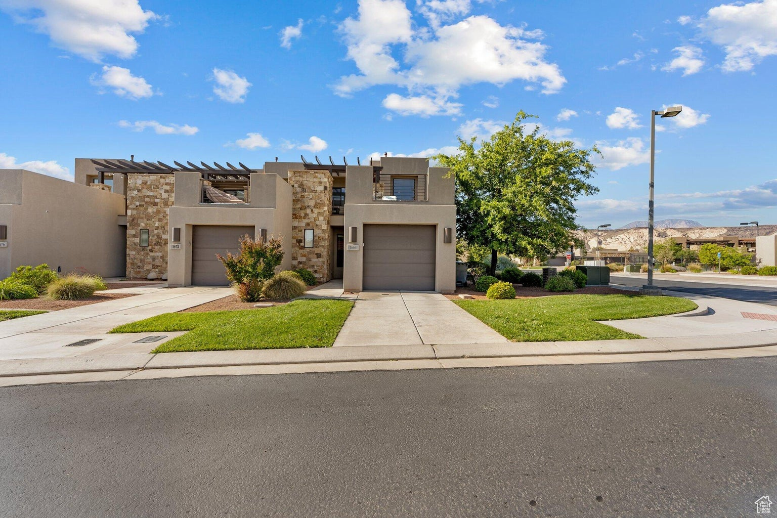 ESCAPES AT THE LEDGES PH 1 - Residential