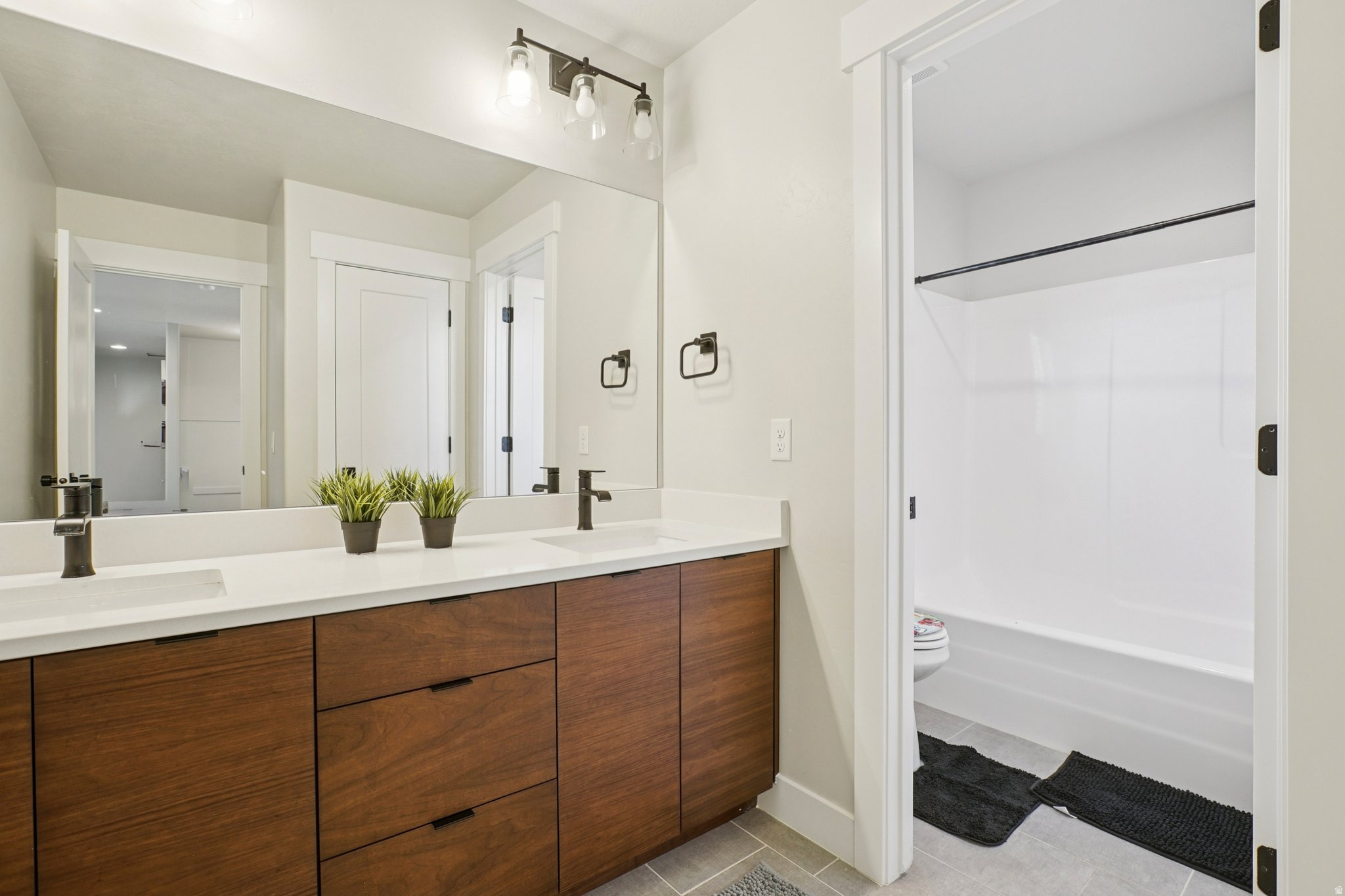 JORDAN - Residential