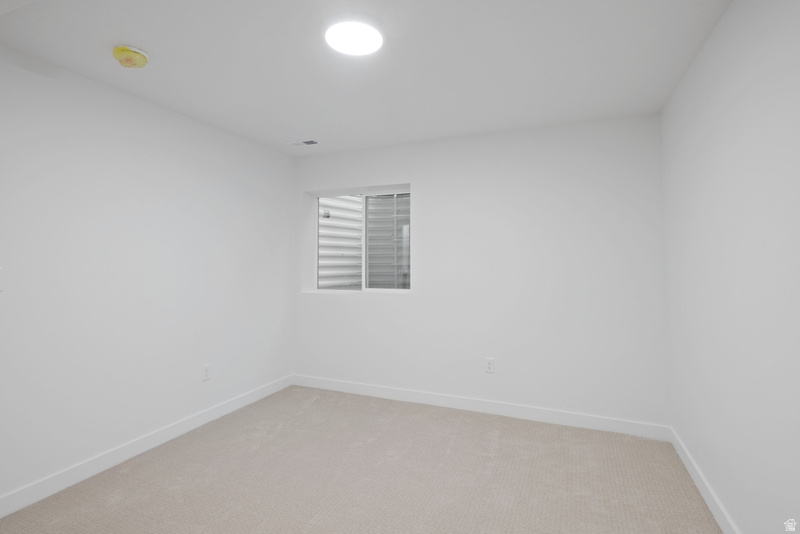 DAYBREAK - Residential Income