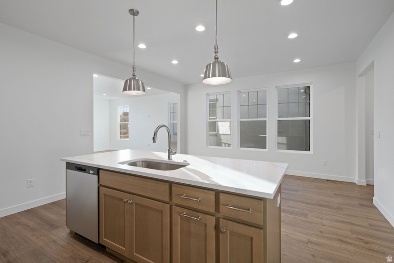 DAYBREAK - Residential Income