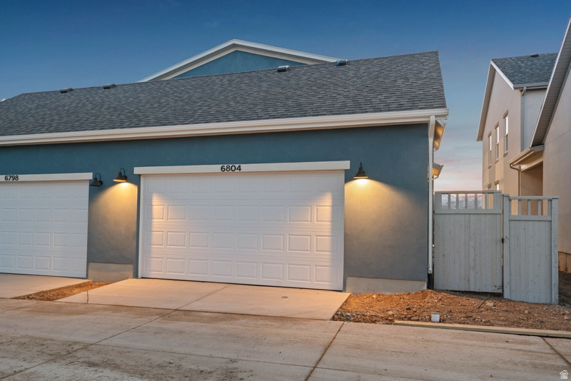 DAYBREAK - Residential Income