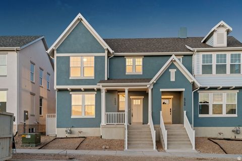 Photo of 6804 W SOUTH JORDAN PKWY S #473, South Jordan, UT 84009 (MLS # 2134728)