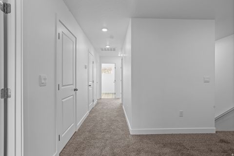 Tiny photo for 1513 S SINAWAVA DR #4140, Washington, UT 84780 (MLS # 2135382)